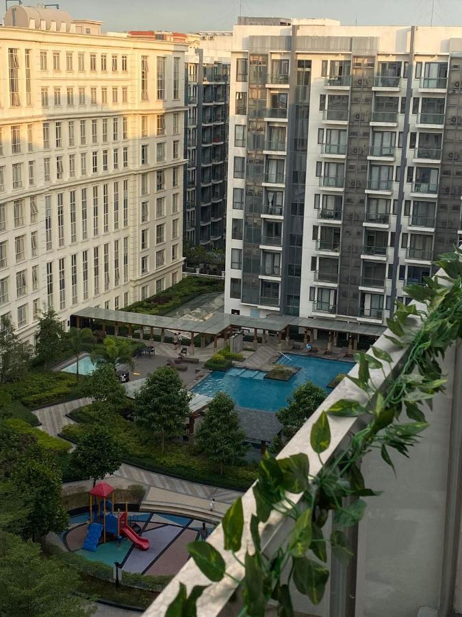 81 Newport C5 10I Balcony & Pool Across Naia T3 Pasay Exterior foto